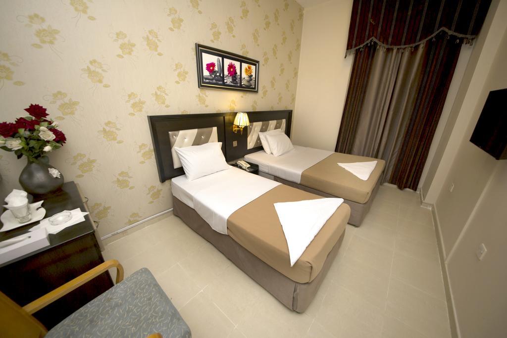 Prime Hotel Dubai Exteriör bild
